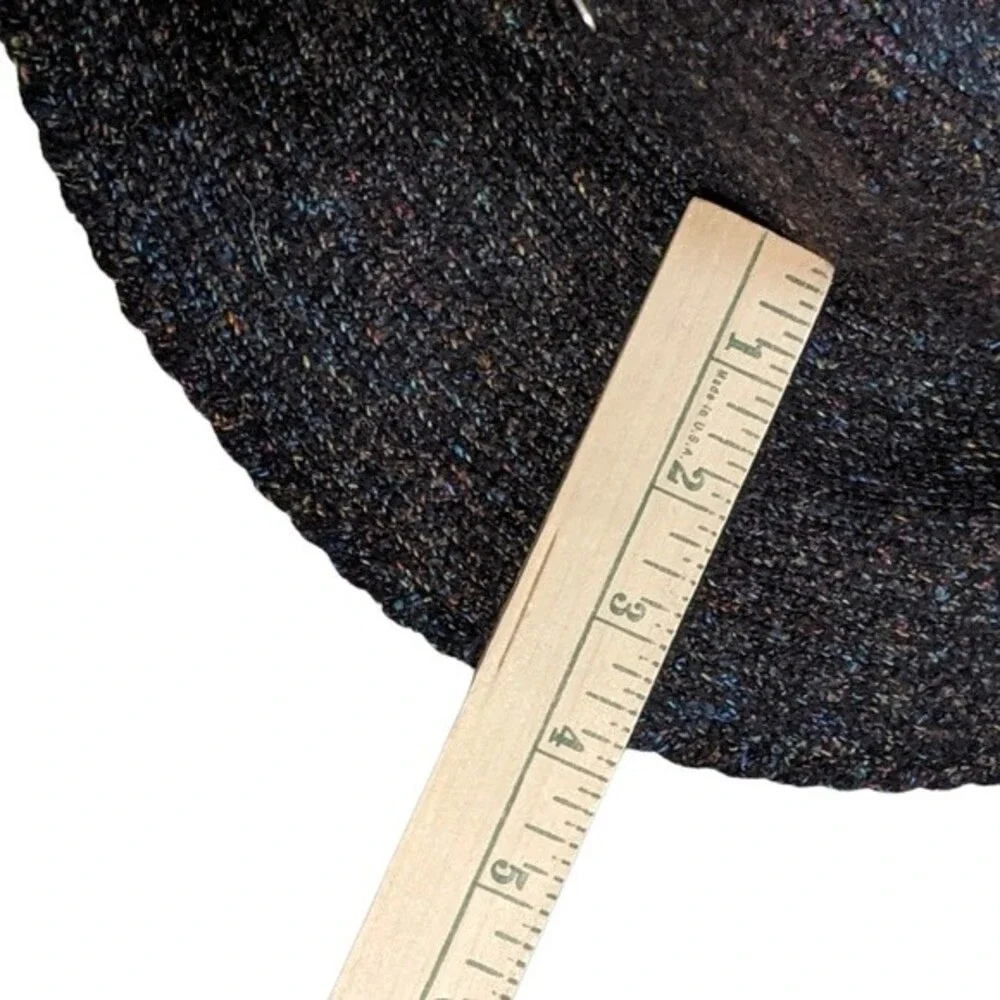 Betmar New York speckled knit like hat women's